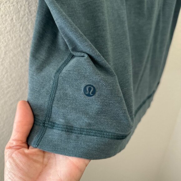Lululemon Fundamental Running Tee Shirt Activewear Blue Sz M - Picture 5 of 5